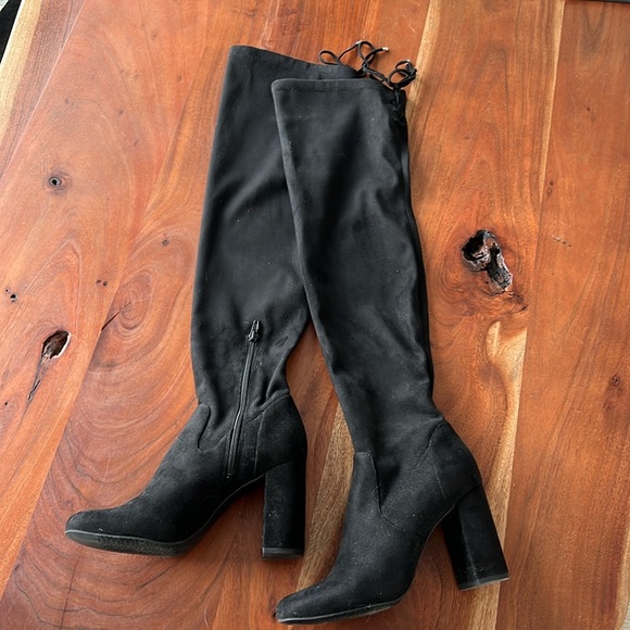 Over the knee Suede Boots - Picture 1 of 9